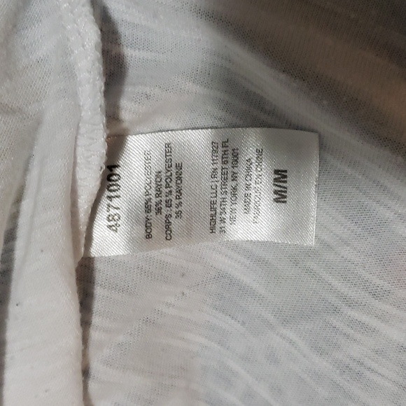 3/$15 Gaiam tank top - Picture 4 of 4